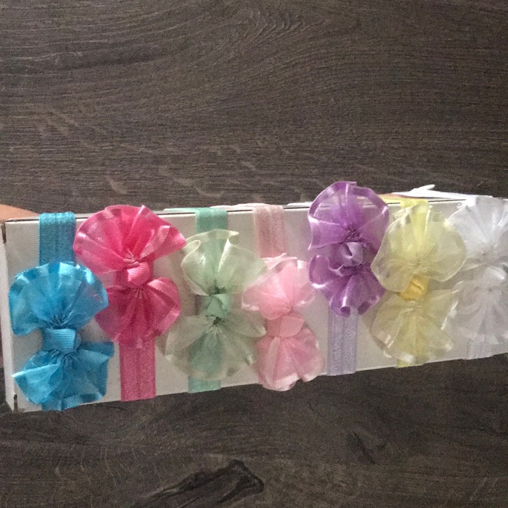 Baby bow and headband